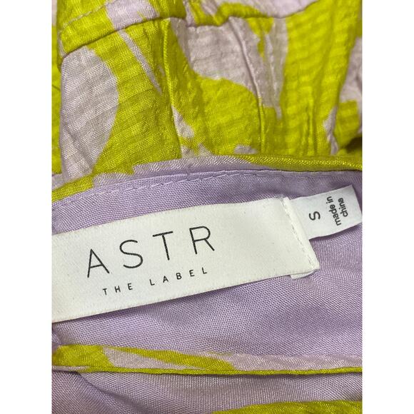 ASTR the Label Minka Multicolor Floral Sleeveless Cami Keyhole Peplum Crop Top S - Picture 4 of 5